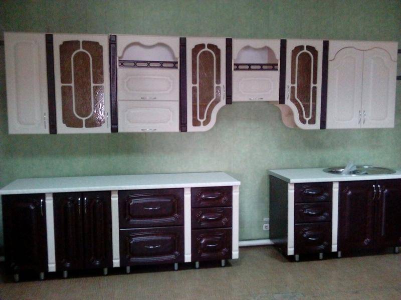 кухонный гарнитур леонардо с планками в Сыктывкаре