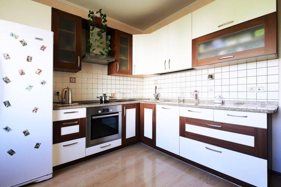 угловая кухня рамочный фасад в Сыктывкаре