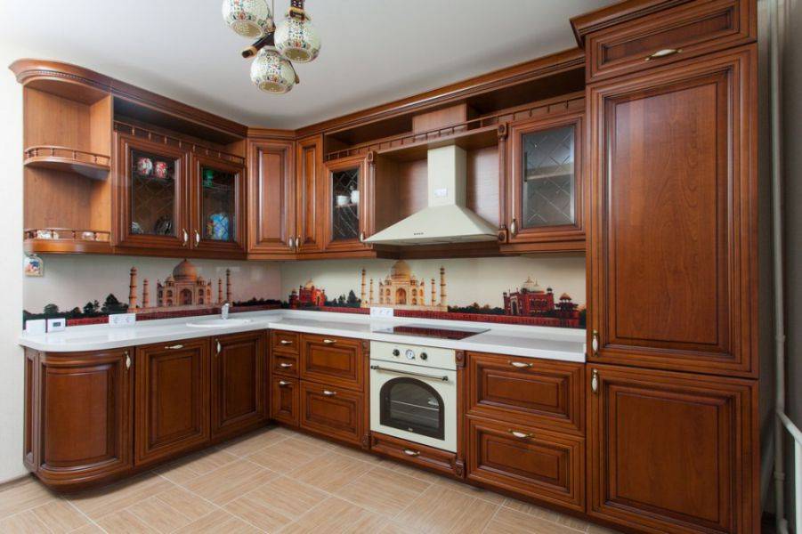 классическая угловая кухня бифиния в Сыктывкаре