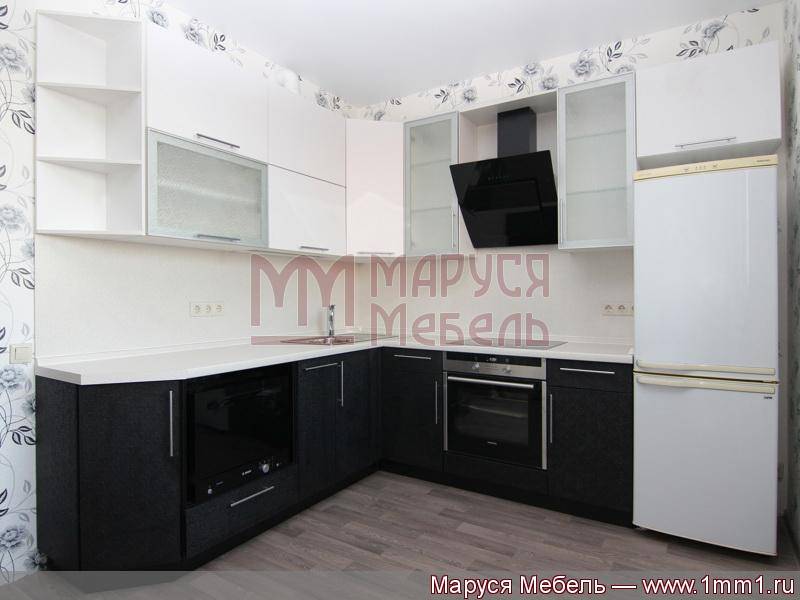 кухня угловая пластик в Сыктывкаре