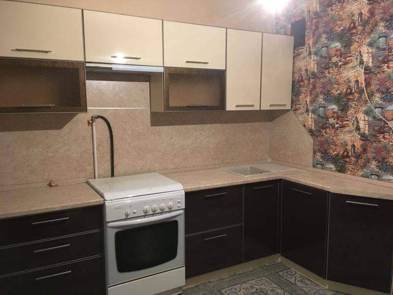 кухня пластик беж+шоколад в Сыктывкаре