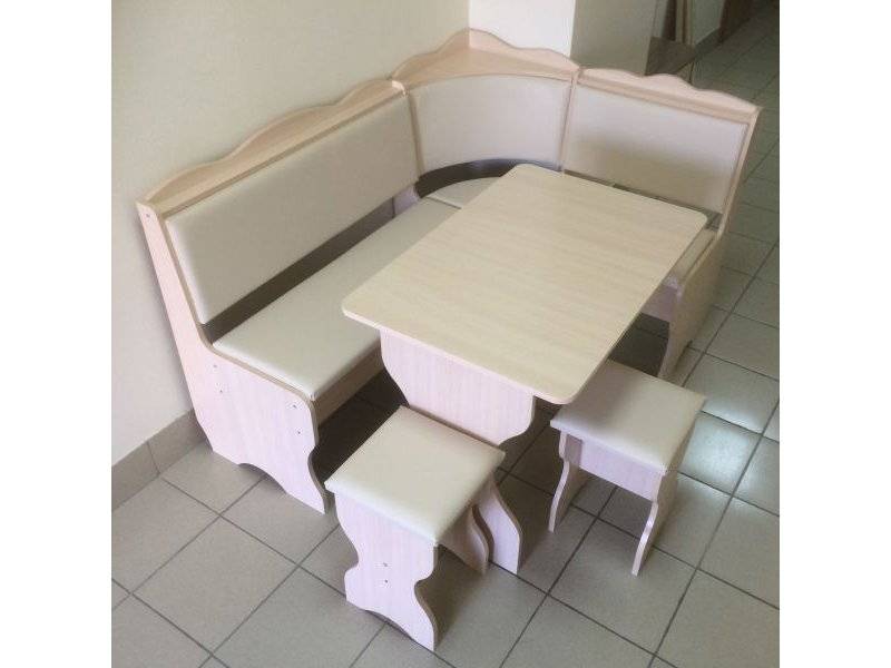 кухонный уголок миссия, дуб выбеленный, к/з молочный в Сыктывкаре
