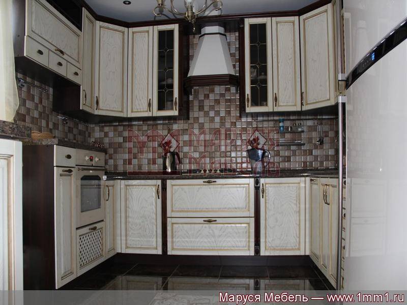 кухня угловая массив в Сыктывкаре