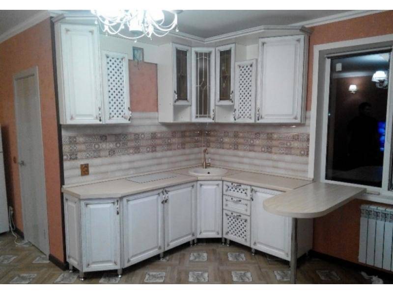 кухня с фасадами массив дуба в Сыктывкаре