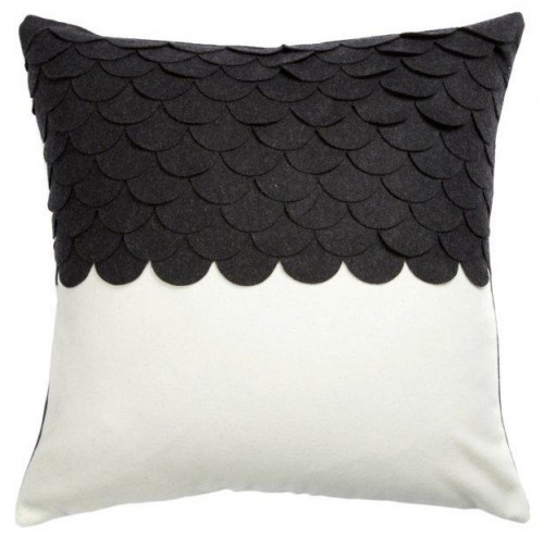 подушка c узором marbella black 3 в Сыктывкаре