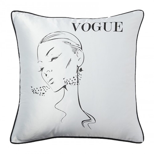 подушка с надписью vogue в Сыктывкаре