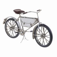модель bicycle серебристого цвета в Сыктывкаре